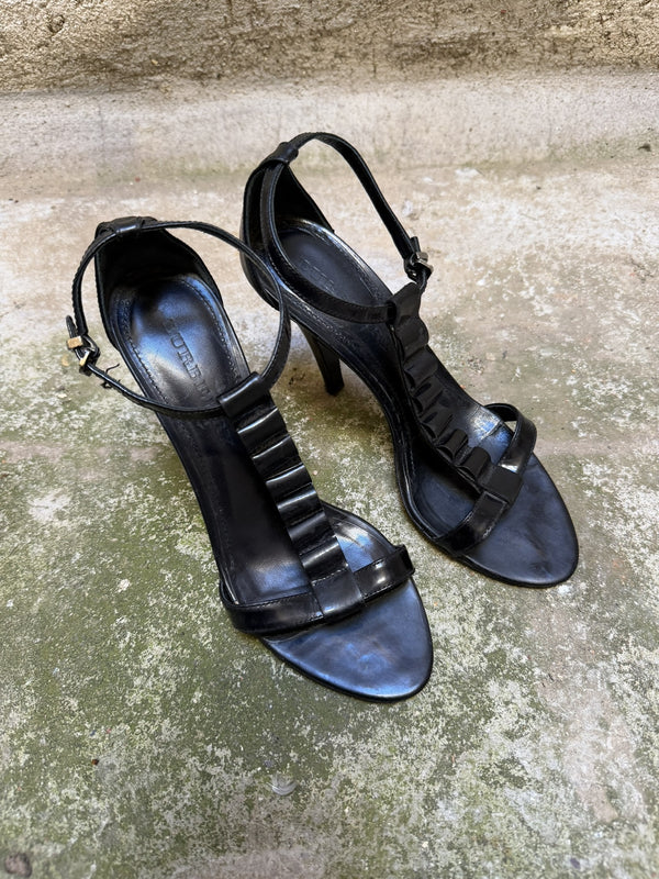 Burberry Patent Leather T-Bar Ruffle Heels