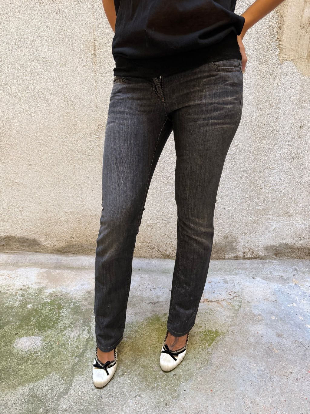 Sisley Low Rise Straight Leg Jeans