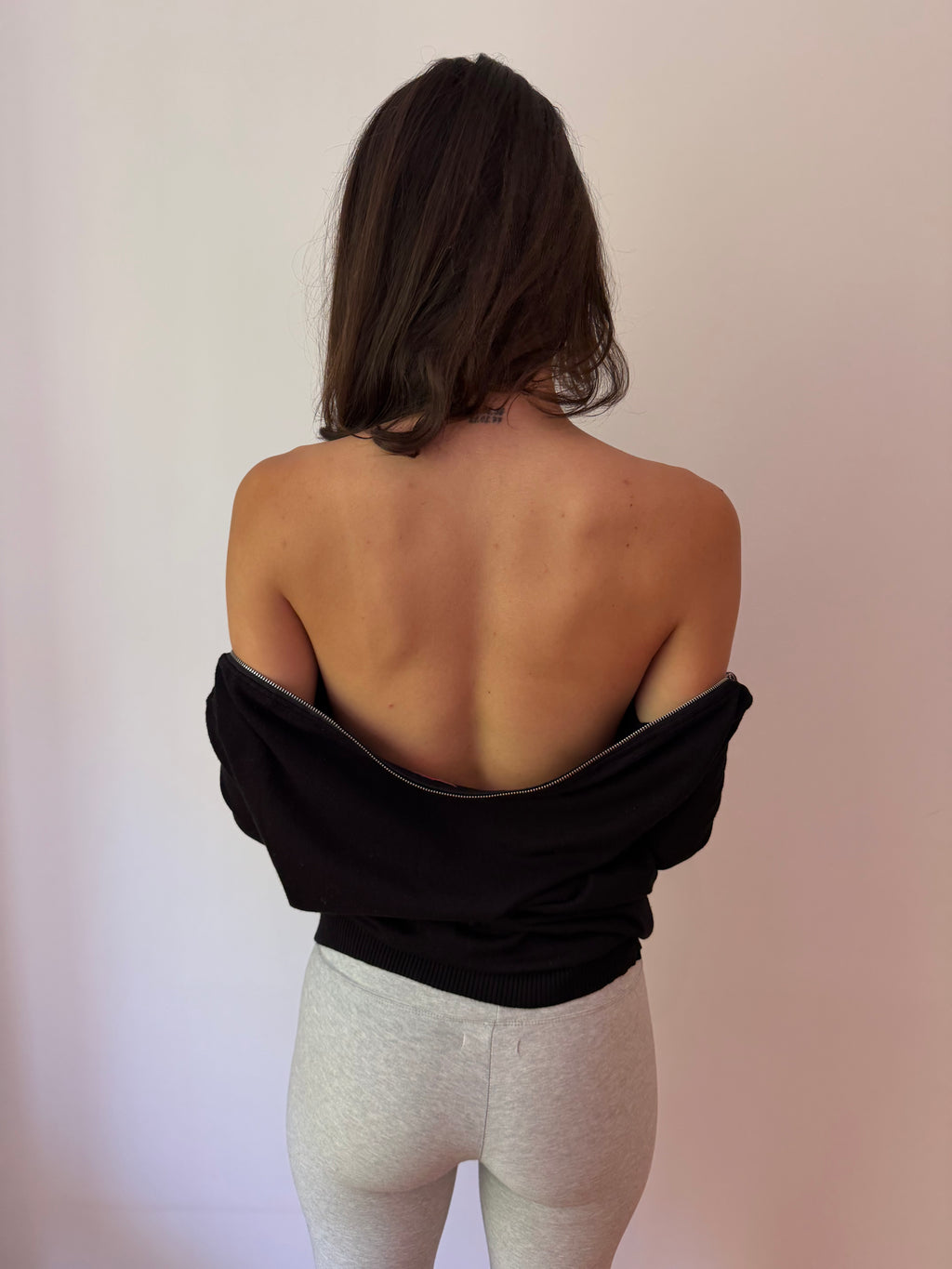Guess Off-Shoulder Sweater