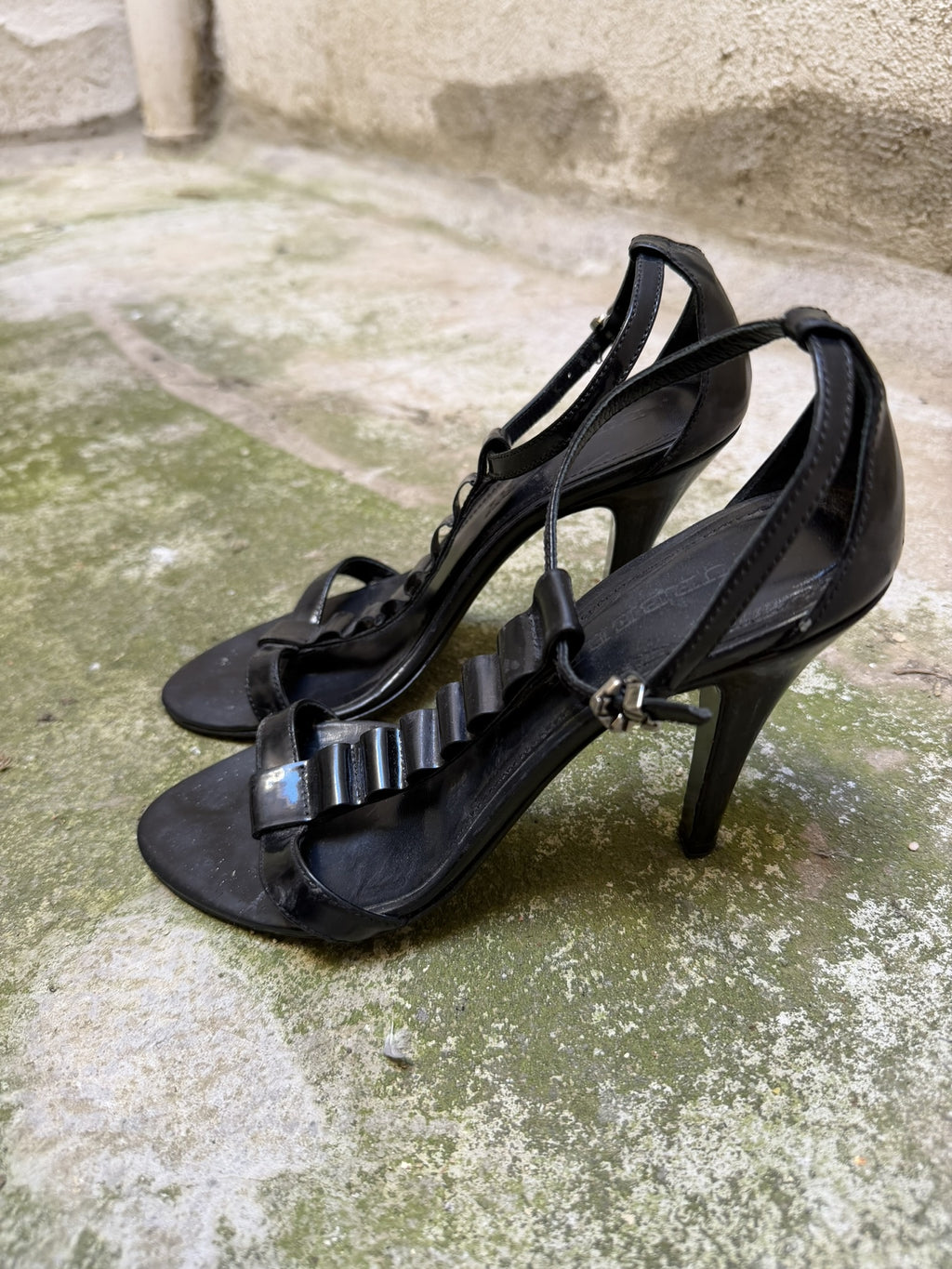 Burberry Patent Leather T-Bar Ruffle Heels
